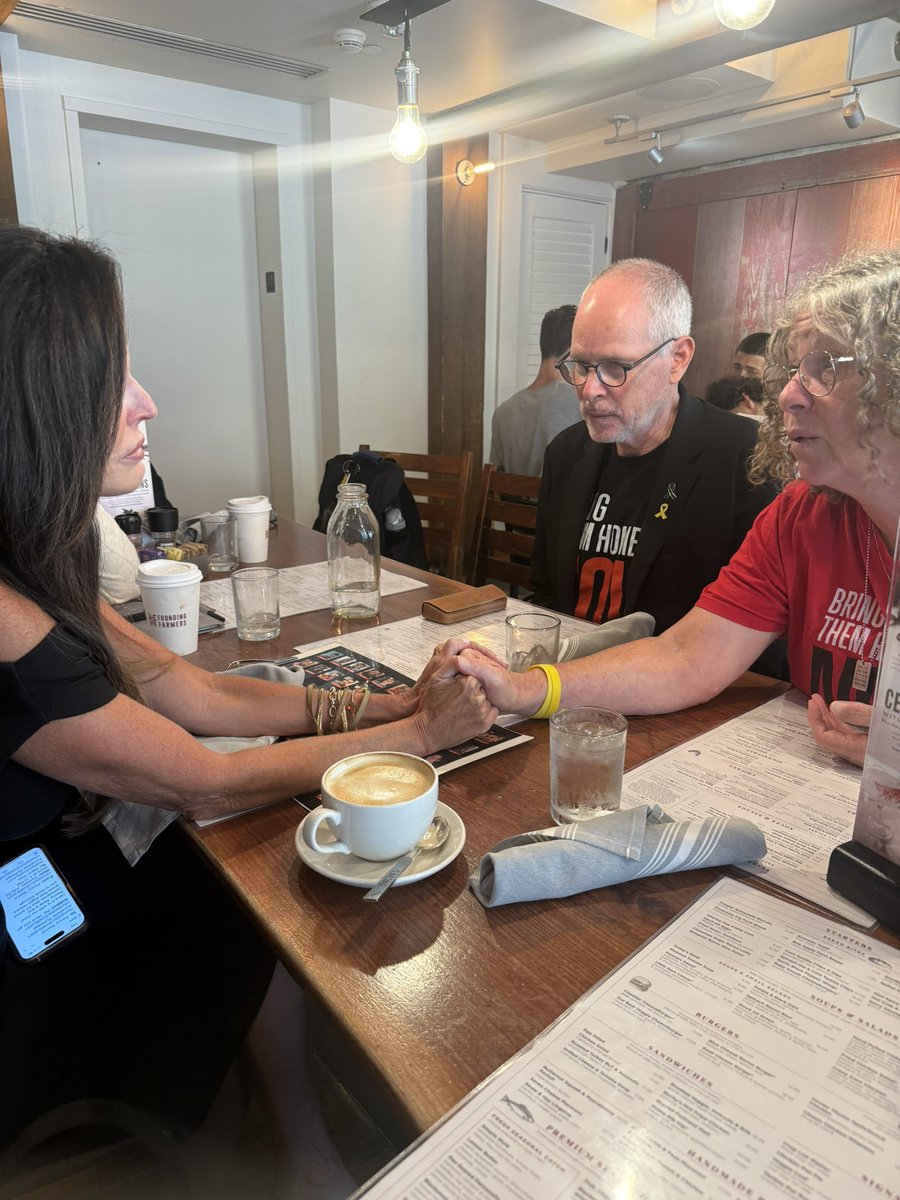 PYNance's tweet image. I spent time with former hostages, Keith and Aviva Siegle, today. How can some Americans look away or worse excuse Americans and Israeli’s still being held and tortured by Hamas? The only way for peace to be restored is for ALL the hostages allowed to go home. @bringhomenow