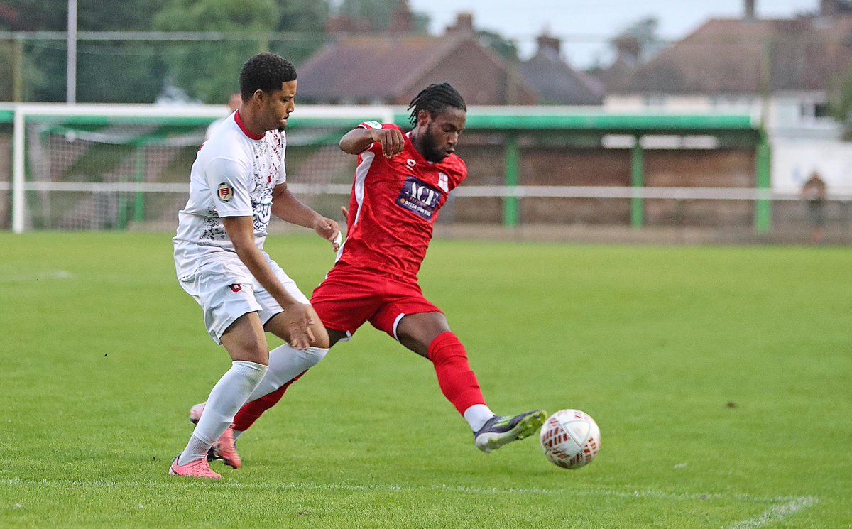 NickyHayesPhoto's tweet image. A few images from this evening's @EssexSenior opening night clash between @EnsignOfficial and @SoulTHFC which the visitors won 5-2. Ensign fielders at least eight debutants in a very competitive match against a strong Soul Tower Hamlets team @CJPhillips1982 Echo.