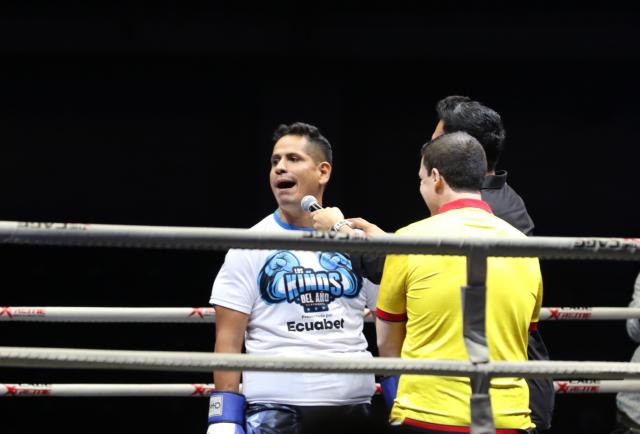 DiarioExtraEc's tweet image. #Guayaquil | El evento de entretenimiento deportivo Los Kiños del Año dejó curiosidades: a Génesis Lalama, su novio le pidió la mano en el ring; Jorge Cassís se luxó la rodilla, días antes de la contienda. 🥊
Mira la nota completa aquí 👉🏼 ow.ly/3fcM50Wvy3p