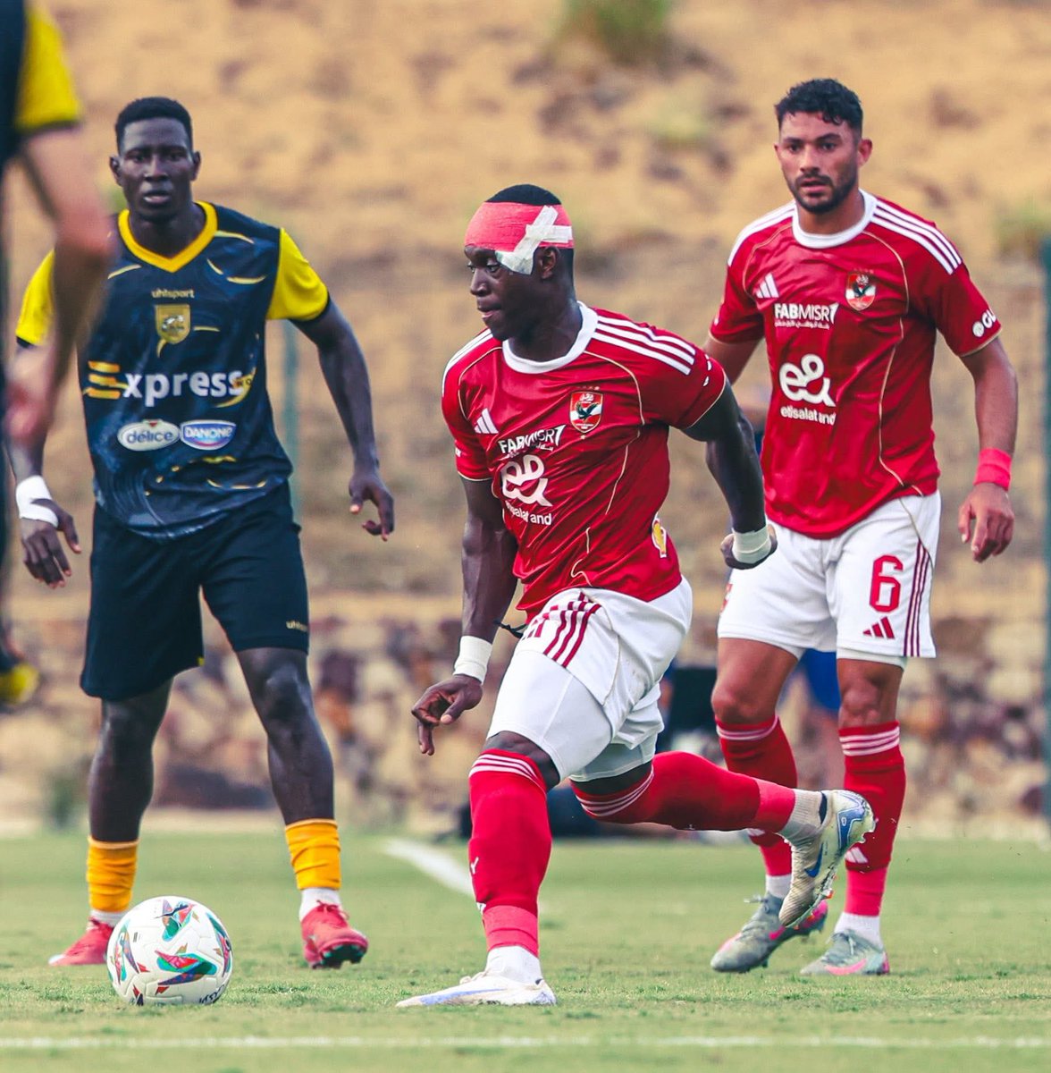 AlAhlyEnglish's tweet image. Football pictures that go hatd 😍