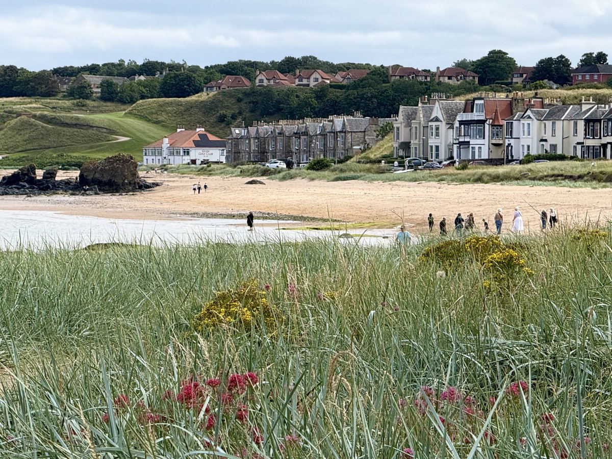 It’s my birthday! 🥳🎂

Had a lovely day trip to North Berwick with my sister. Our first time visiting the seaside town, our first trip to a beach this year and the weather was perfect for us! 🏖️😎

#MyBirthday #NorthBerwick #Scotland #landscapephotography