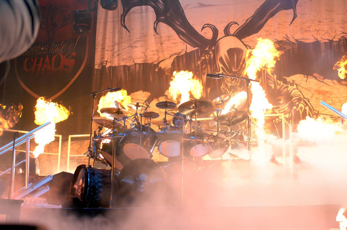 STCONightmares's tweet image. Jimmy "The Rev" Sullivan at the Chartway Arena in Norfolk, Virginia on the Rockstar Taste of Chaos Tour 2008 - 13th March 2008
📷: Jeff More