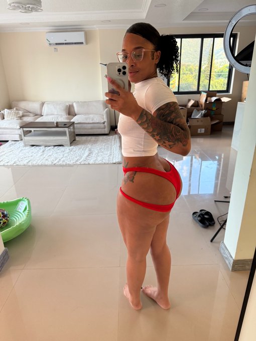 Alexis ᡕᠵ᠊ᡃ່࡚ࠢ࠘ ⸝່ࠡࠣ᠊߯᠆ࠣ࠘ᡁࠣ࠘᠊᠊ࠢ࠘𐡏 ~ ♡