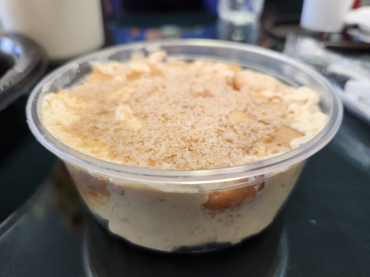 dclynick66's tweet image. It's time for some awesome Soul Food!!! I'll take a large smothered pork chop, mashed potatoes, buttered corn, and some banana pudding. Thank you! 馃憤馃憤 #CharlieMaesSouthernBistro #FoodConnoisseur