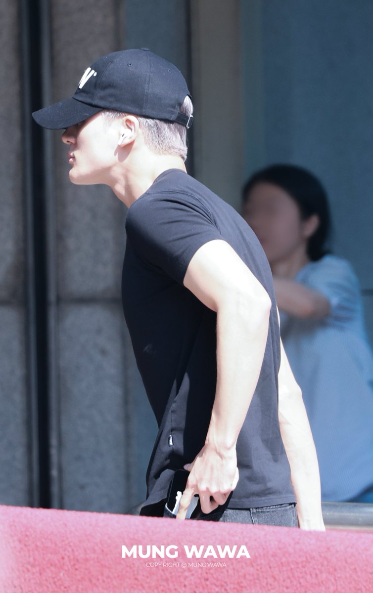 250725 출근

#제노 #JENO