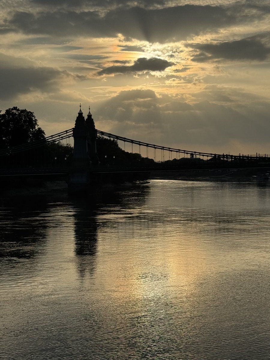 xenodium's tweet image. #london #photography #hammersmith