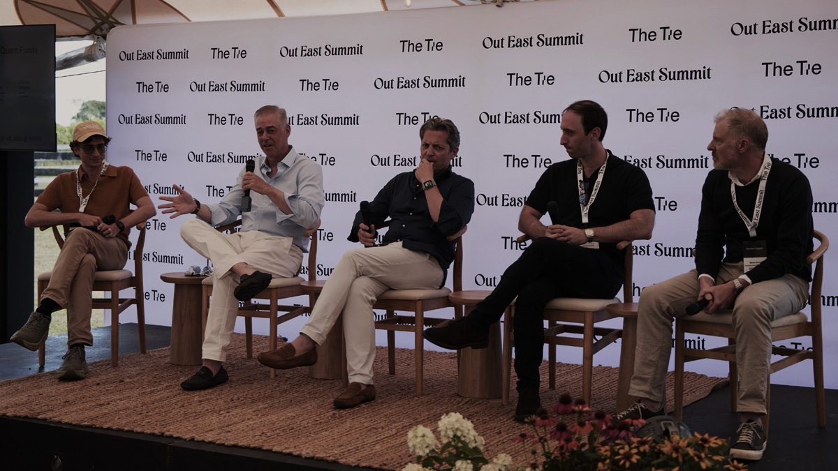 TheTieIO's tweet image. As crypto matures, how do leading quant funds stay competitive with tighter spreads and evolving data challenges? Sam Gear compared innovation in the maturing market to building better mouse traps.
Thanks to our panelists:
• Moderator: @sgheb, Chief Strategy Officer, @TheTieIO…