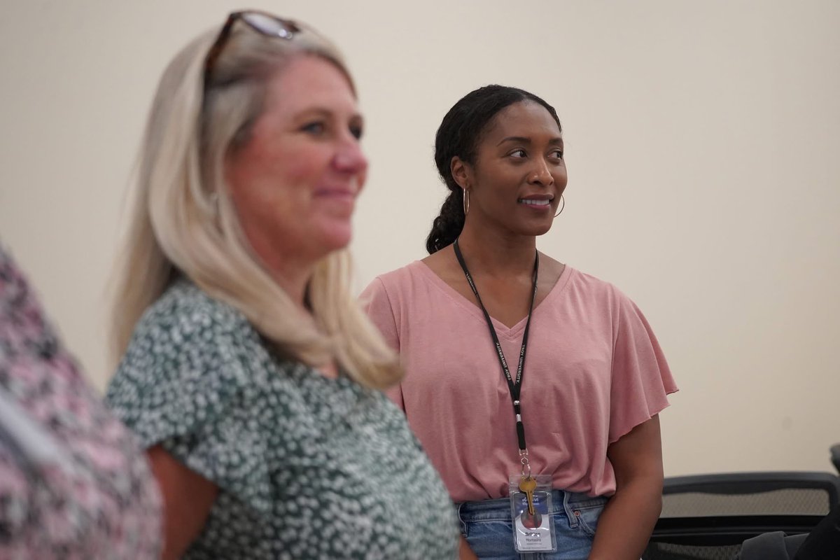 AuburnCityEdu's tweet image. PREP, PLAN, LEAD✅➡️: As schools prepare to welcome students back on Friday, August 8, our incredible Assistant Principals gathered earlier today for the annual AP Bootcamp!
•
These dedicated leaders work behind the scenes to ensure our schools run smoothly every day. They…