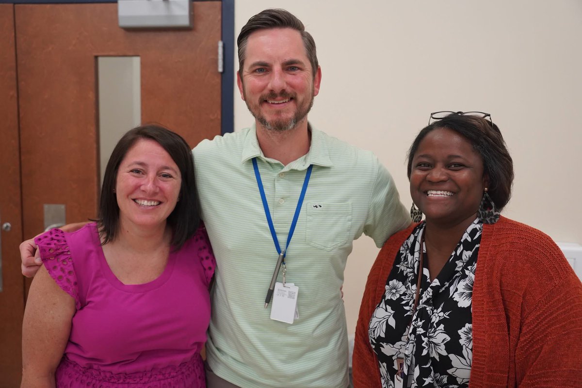 AuburnCityEdu's tweet image. PREP, PLAN, LEAD✅➡️: As schools prepare to welcome students back on Friday, August 8, our incredible Assistant Principals gathered earlier today for the annual AP Bootcamp!
•
These dedicated leaders work behind the scenes to ensure our schools run smoothly every day. They…