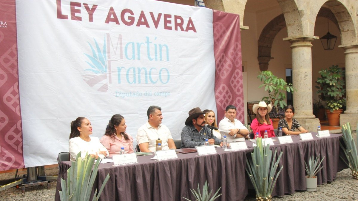Iniciativa para “salvar” al agave genera dudas sobre control político y eficacia

congresodejalisco.com/iniciativa-par…
#CRT #MartínFranco #Tequila