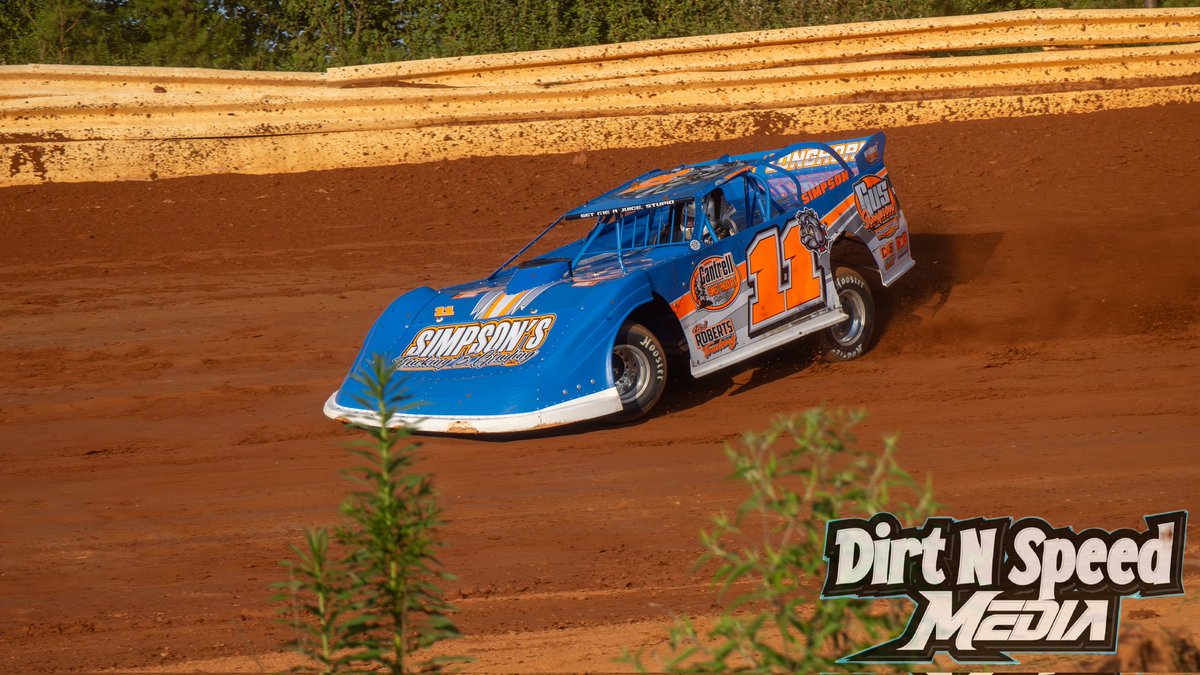 TheSouthernOut's tweet image. Some @SoNationals hotlap photos from Sugar Creek Raceway from yesterday.

#dirtracing #latemodel #photos