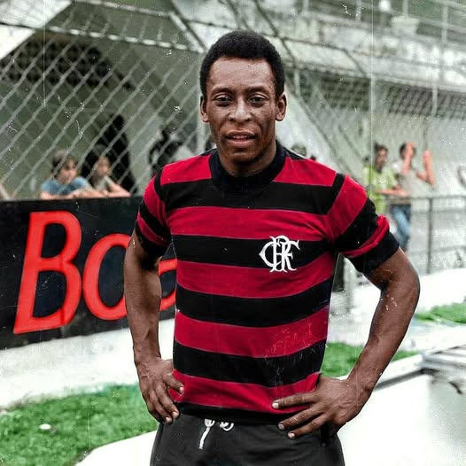 BOMBA!!! 🚨🚨🚨

FLAMENGO ABRE NEGOCIAÇÕES PARA RESSUSCITAR O PELÉ!!

BOTO NÃO PARA! 😱😱😱