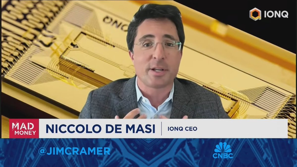 DesFrontierTech's tweet image. 1⃣
IonQ's CEO went on CNBC and said it plainly:
"We are now a fully fledged quantum internet company."
Not just compute.
Not just hardware.
They're building the transport layer.
That's a big shift and it changes the story.
🧵
2⃣
Niccolo de Masi didn't hold back.
He said IonQ…