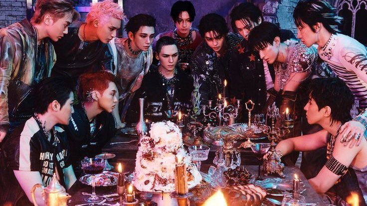 btsonstats's tweet image. Biggest album weekly debuts by K-pop groups on Spotify in 2025:
#1. “Permission To Dance On Stage - Live” — 50.9M (NEW)
#2. “This Is For” — 49M (-1)
#3. “Happy Burstday” — 43M
#4. “DESIRE: UNLEASH” — 38M
#5. “HOT” — 30M