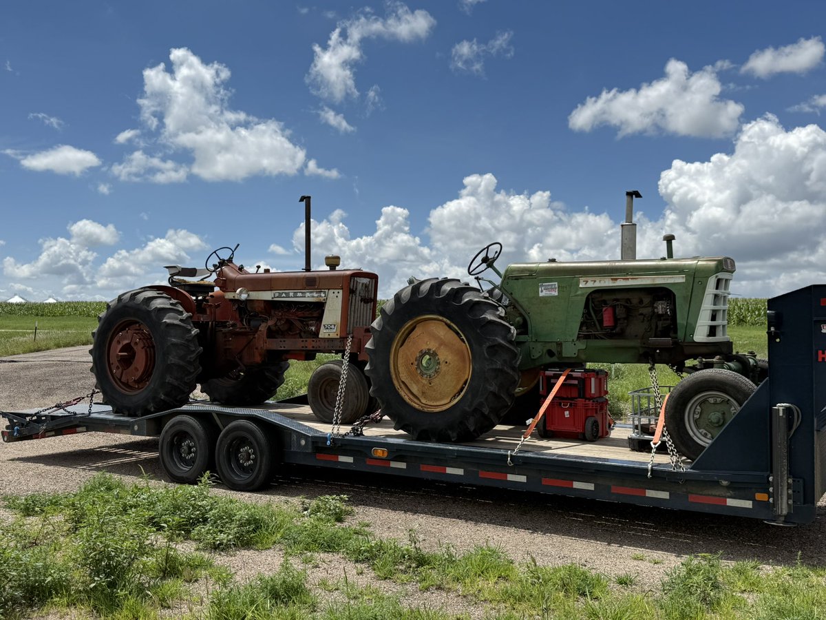 tmonteIH's tweet image. Loaded up and headed south to go pulling in Garden City at the Finney Co Fair tomorrow.