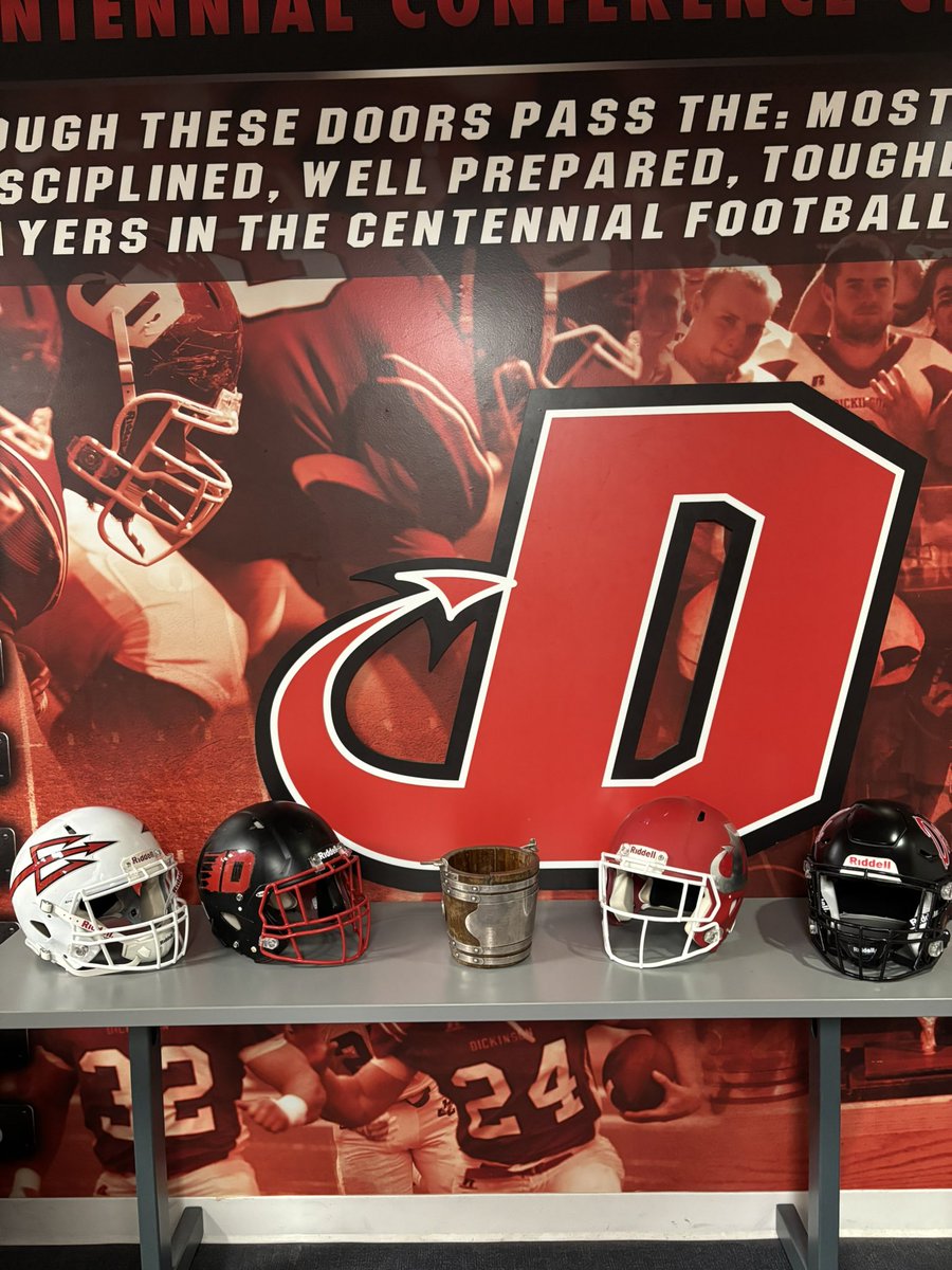 I had a great visit today with <a href="/DCRedDevilFB/">Dickinson Football</a> <a href="/coach_knapp/">Scott Knapp</a>