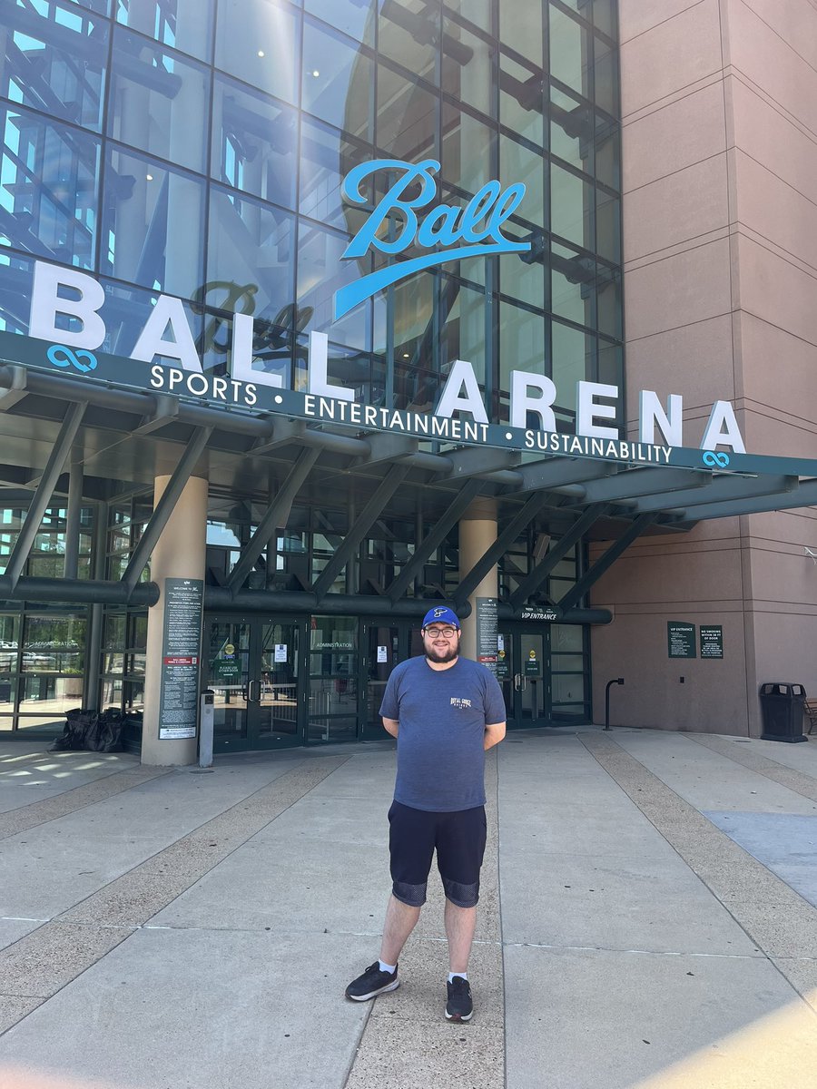 AustinH2714's tweet image. when in Denver…

LETS
GO 
BLUES