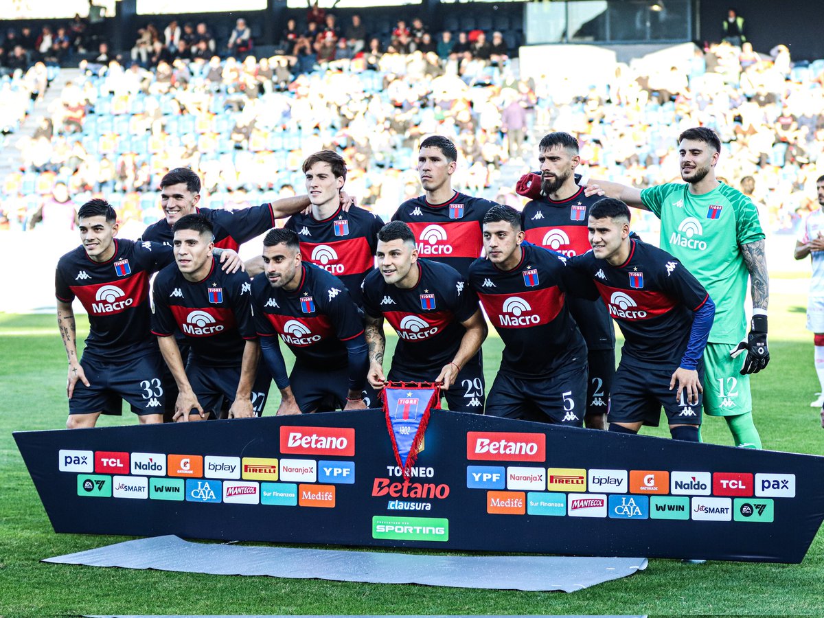 garcialuciano27's tweet image. #Tigre🐯🚨 Posible once vs. Unión
👉🏼 Zenobio; Ortega, Laso, Arias, Sosa; S. González, Leyes; Cabrera, Saralegui; Armoa y Russo.