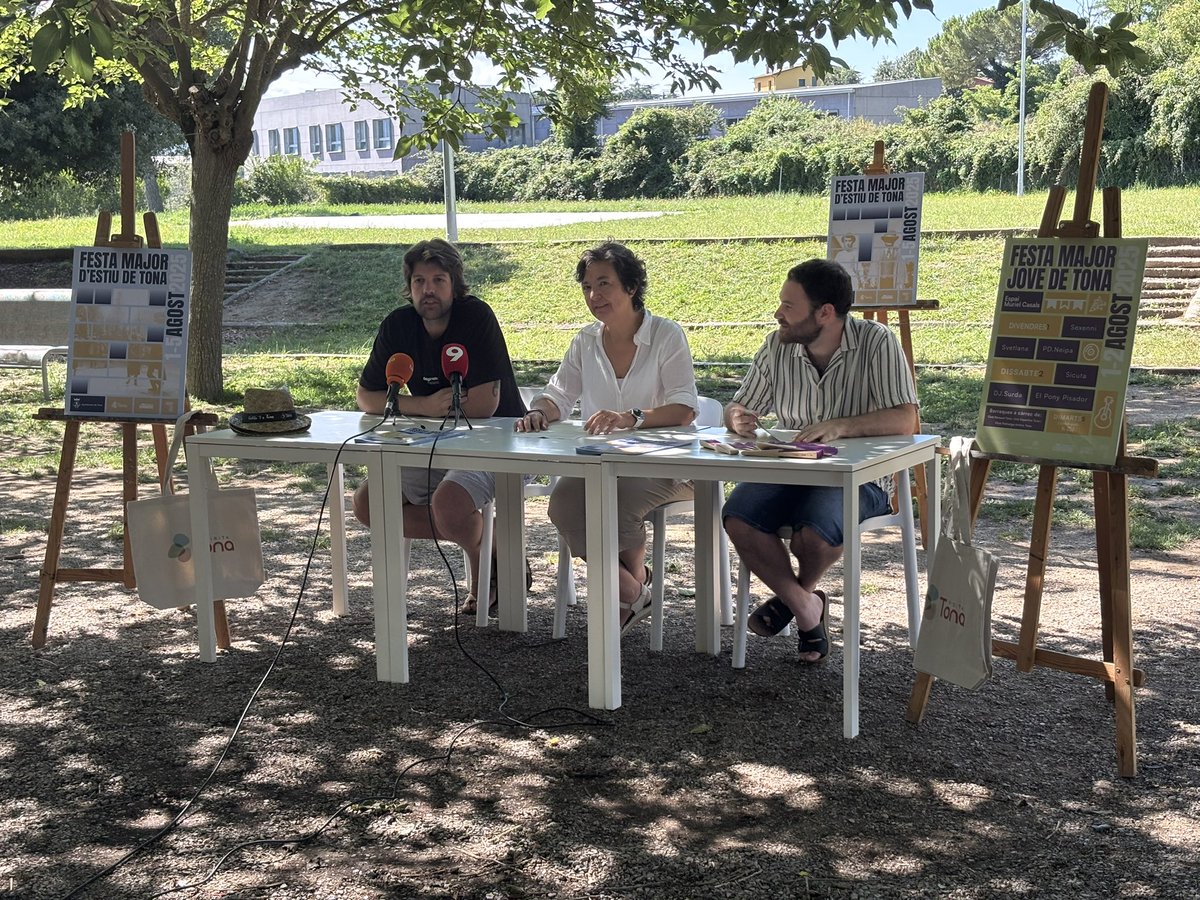 Ajuntament de Tona tweet media