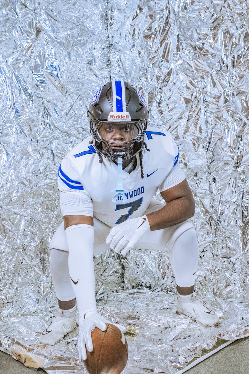 Quandrebrooks7's tweet image. Last ride ⭐️💫 @Coach_EDavis @CoachKWorden @DLive1087