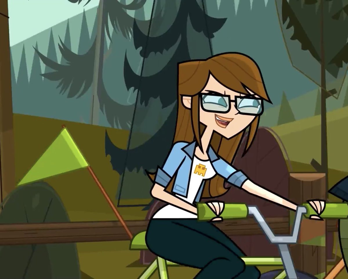 courtscoven's tweet image. oh she’s definitely going there… #dctwt