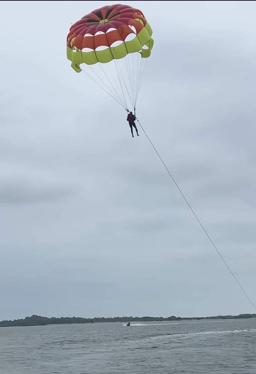Curtis_peprah's tweet image. The fcwc champions have resorted to extreme sports
1. Cole Palmer
2. Moises Caicedo
3. Pedro Neto
4. Malo Gusto