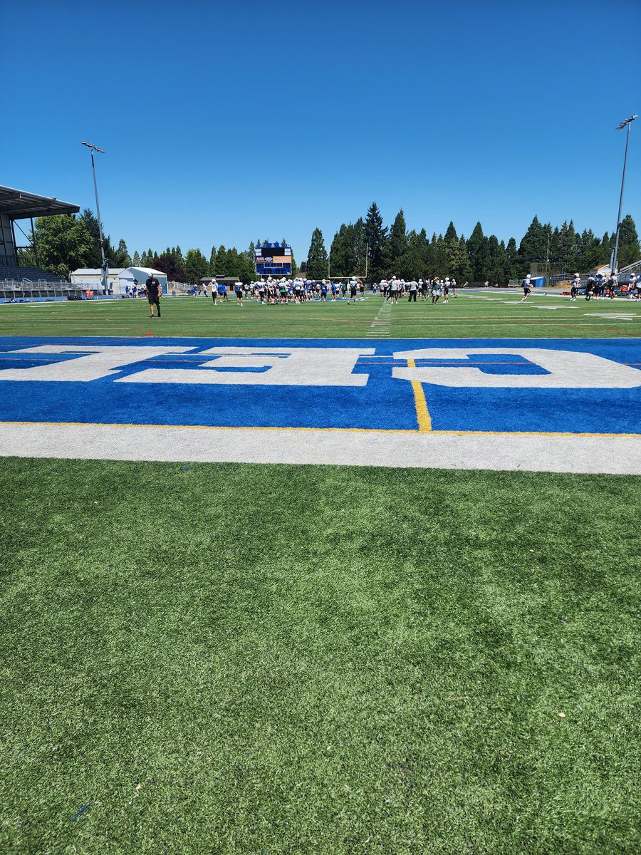 McNary-West Salem FB are having a joint practice today