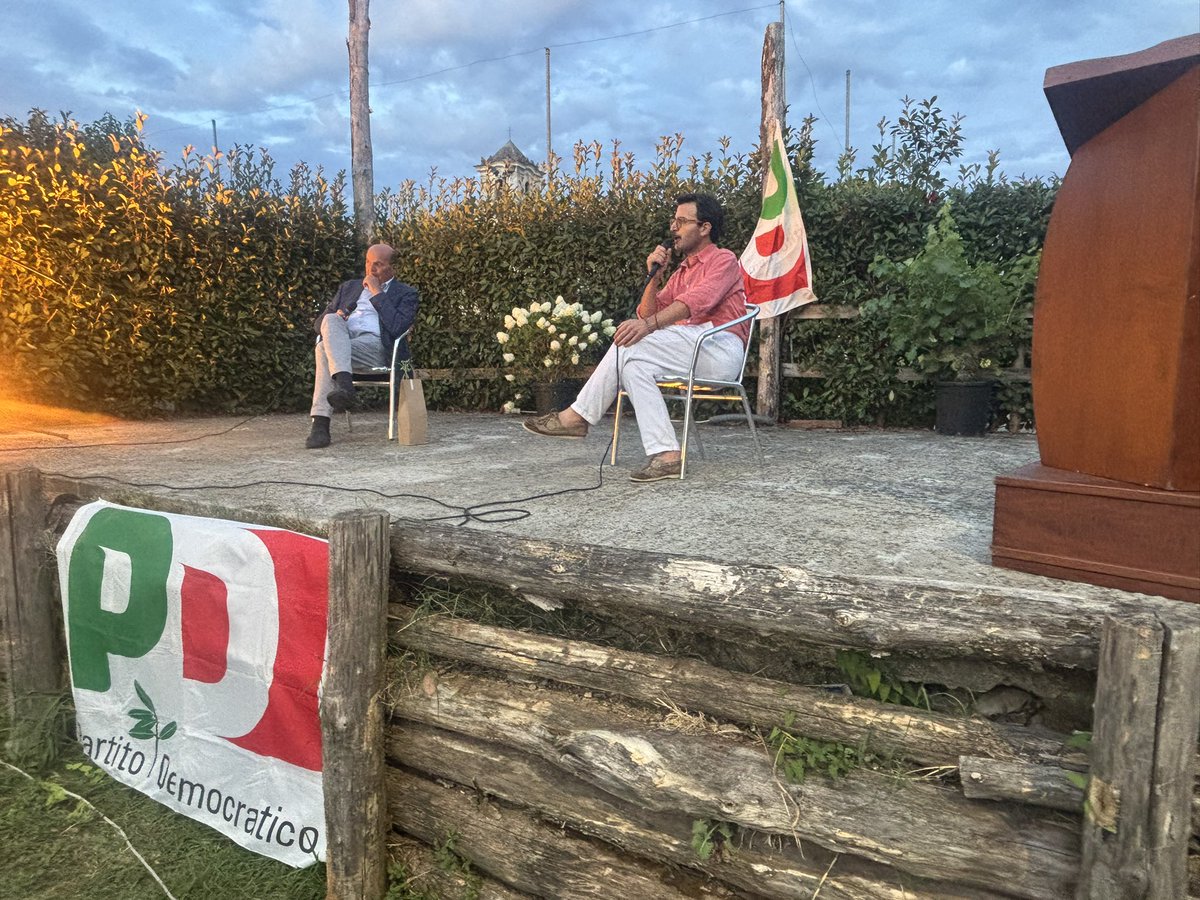 Sarzana. Il compito della sinistra è mandarli a casa questi qui, perché ci mandano contro un muro. Il tema è come. Nel 22 abbiamo fatto il miracolo di avere un milione e mezzo di voti in più e aver lasciato vincere loro. 1/