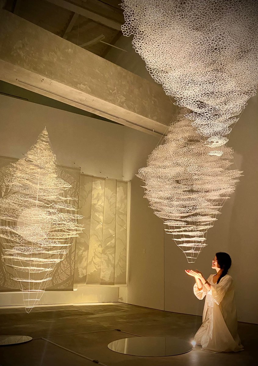 The magical, delicate paper art of Ayumi Shibata