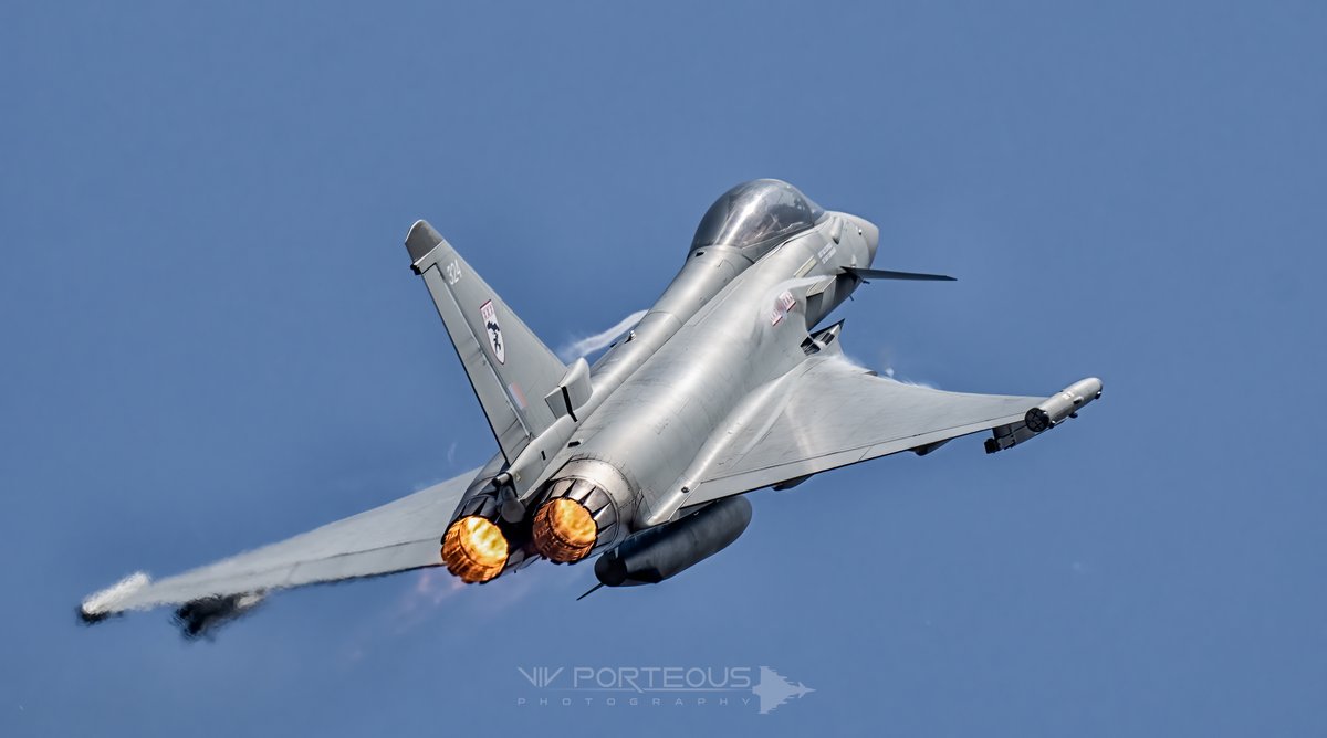 A view much further away than normal, gave for very different shots

<a href="/TyphoonDisplay/">Typhoon Display Pilot</a>