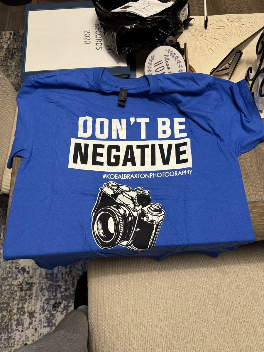 BraxtonPhoto's tweet photo. Another one out here repping the new Braxton Tee!
Big love and appreciation for the support, my guy 📸
#dontbenegative
https://t.co/ZZHLNqN5Gf https://t.co/G2ayMaGhNg