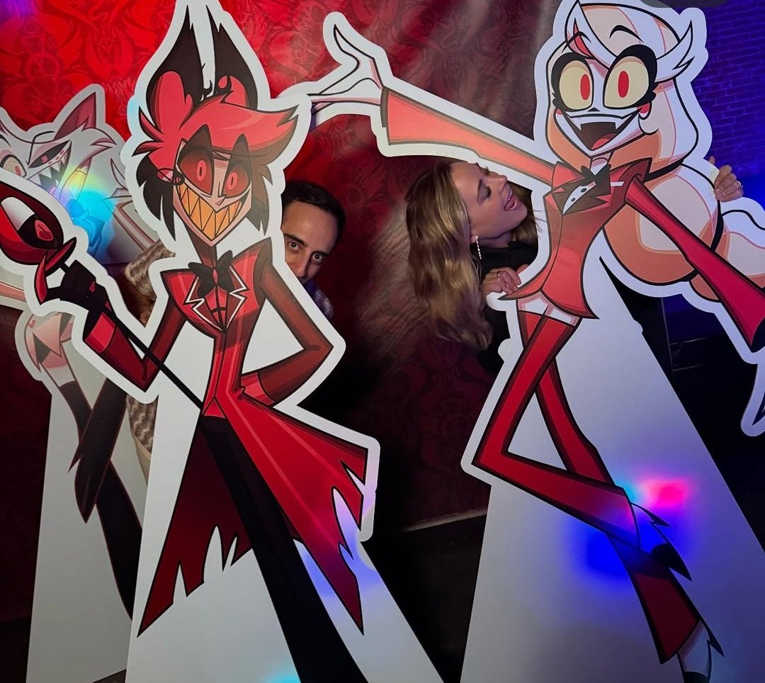 Alastorsart's tweet image. Oh my God!! I need this Alastor soooo much 😭😍 I'd hug him even to sleep fr😁 #HazbinHotel #HazbinHotelAlastor #HazbinHotelCharlie #HazbinHotelAngelDust