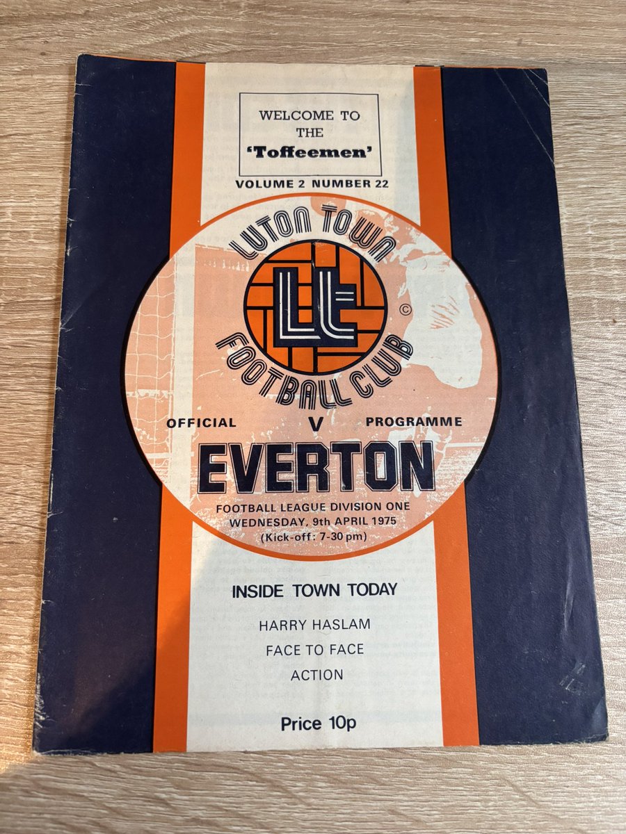 TrickorTweet0's tweet image. Been adding tons of programmes and Everton pieces on the @EvertonHeritage eBay page this summer. Check them out
ebay.us/m/vaWSPf