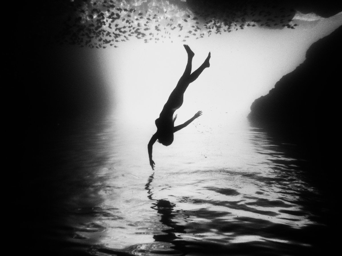 serapgorunme's tweet image. I am still holding my breath for photography.
Literally. Metaphorically. Spiritually.