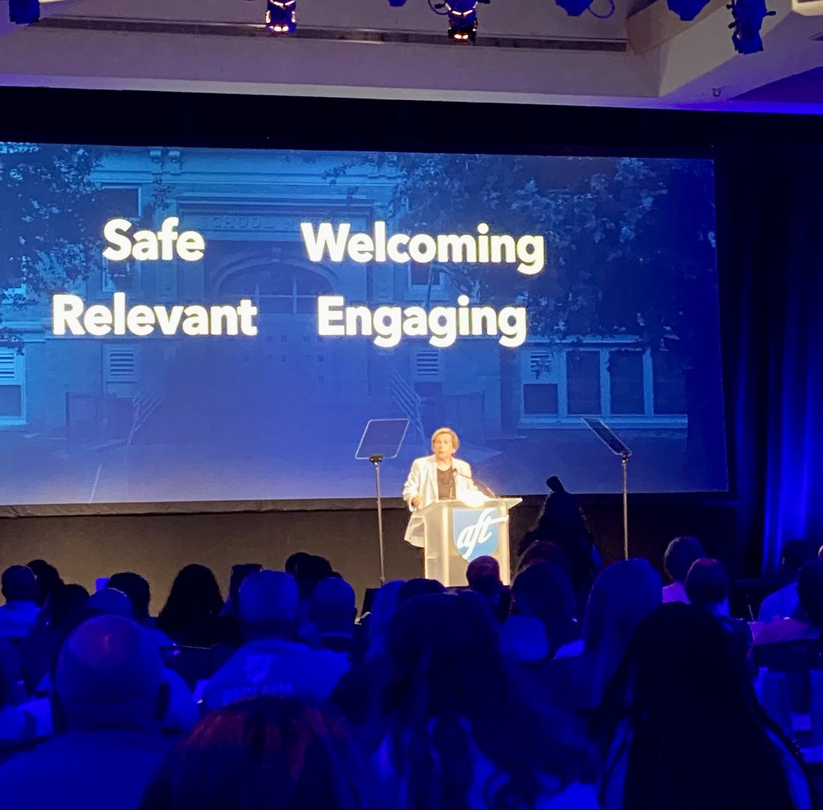 At the <a href="/AFTunion/">AFT</a> #TEACH25 opening session, <a href="/rweingarten/">Randi Weingarten 🇺🇸❌👑💪🏿👩‍🎓🟣🇺🇦</a> reminds us of the core guiding principles for public schools. Safe. Welcoming. Relevant. Engaging. <a href="/NHFT933/">New Haven Federation of Teachers Local 933</a>