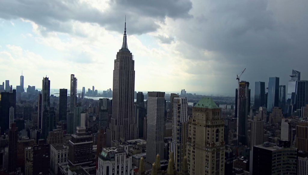 AddisonGreenWX's tweet image. 👀 check out the severe warned storm moving into the #NYC
#news12
