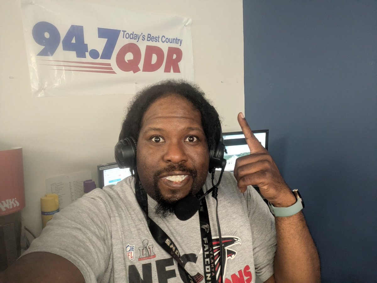 Look who's sitting in for Captain Dave 👀

I'll have your traffic starting NOW on <a href="/947WQDR/">947 QDR</a> AND #KIX102FM
