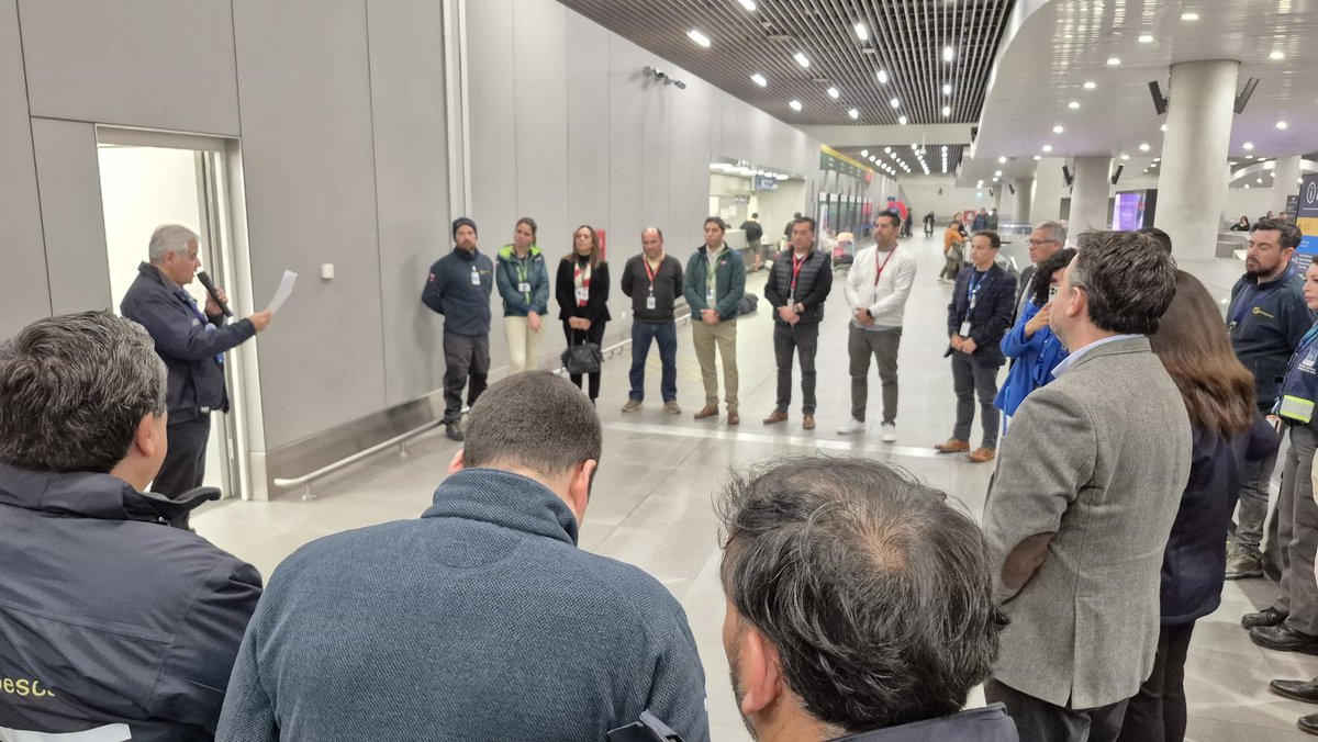 #Metropolitana: Hoy cumplimos un hito con la inauguración de nueva oficina de difusión y atención en el terminal de pasajeros N°2 del aeropuerto Arturo Merino Benítez para entregar información a personas nacionales y extranjeras sobre el cuidado de la fauna y ecosistemas marinos.