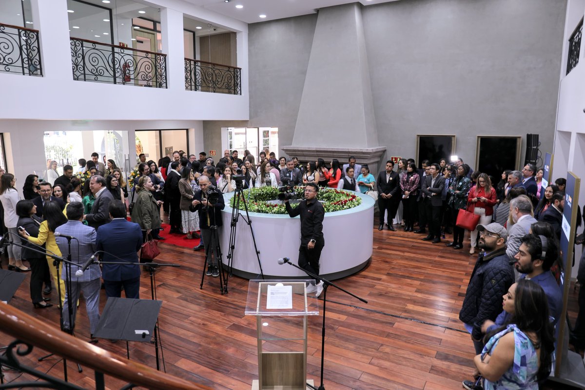 Caces_Ec's tweet image. Tangya Tandazo, consejera del #CACES, participó en la inauguración de las nuevas instalaciones de la @utpl en Quito, un espacio que fortalece la vinculación de la Universidad con la educación superior y promueve el desarrollo académico en el país.