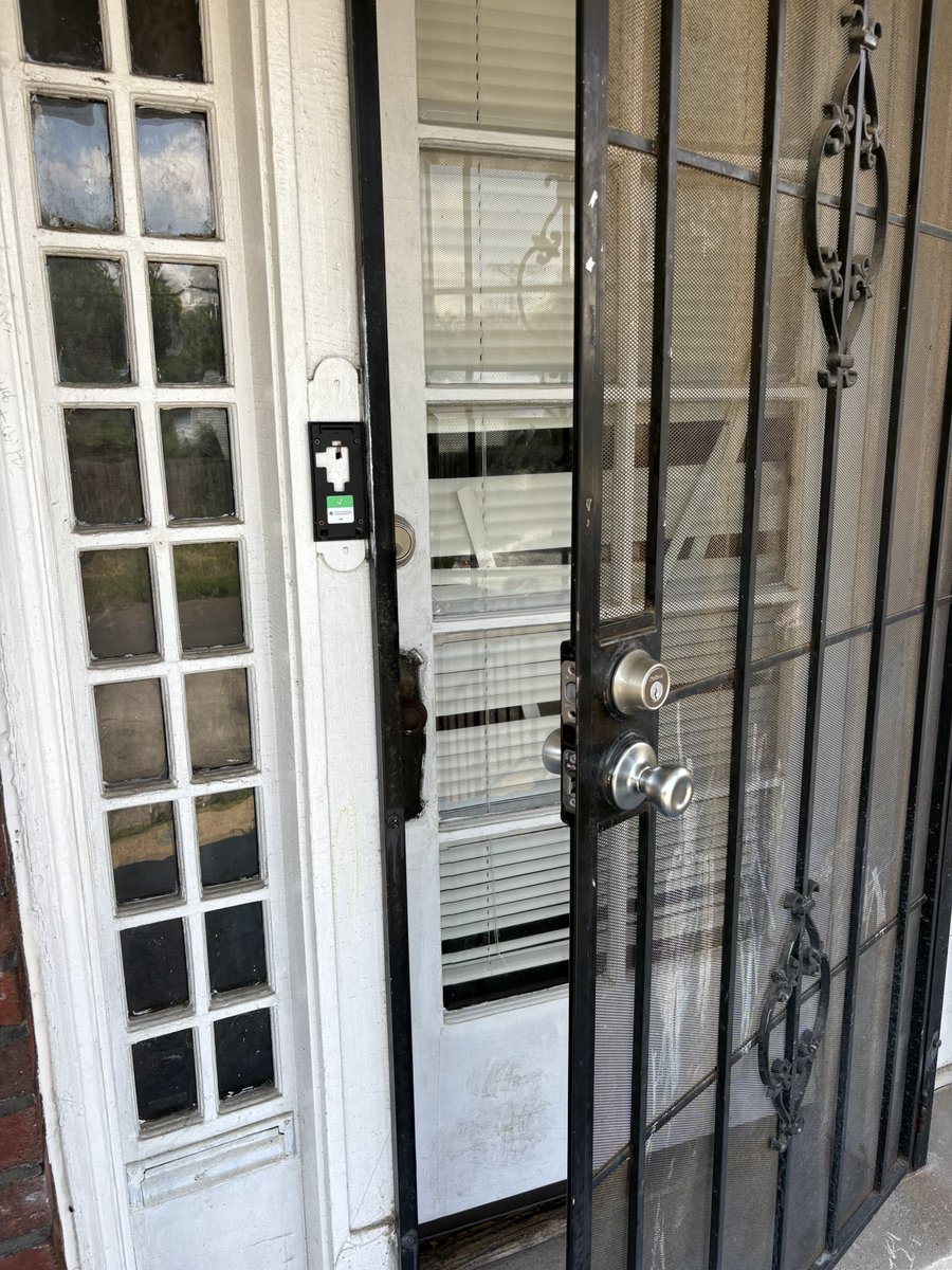 The owner of this house on Potomac found squatters yesterday with furniture, frig &amp; an illegal tap into a power line. The squatters left &amp; he secured the building only for the squatters to return today. <a href="/saintlouismayor/">Mayor Cara Spencer</a> How big of a problem are squatters? <a href="/KMOV/">KMOV</a>