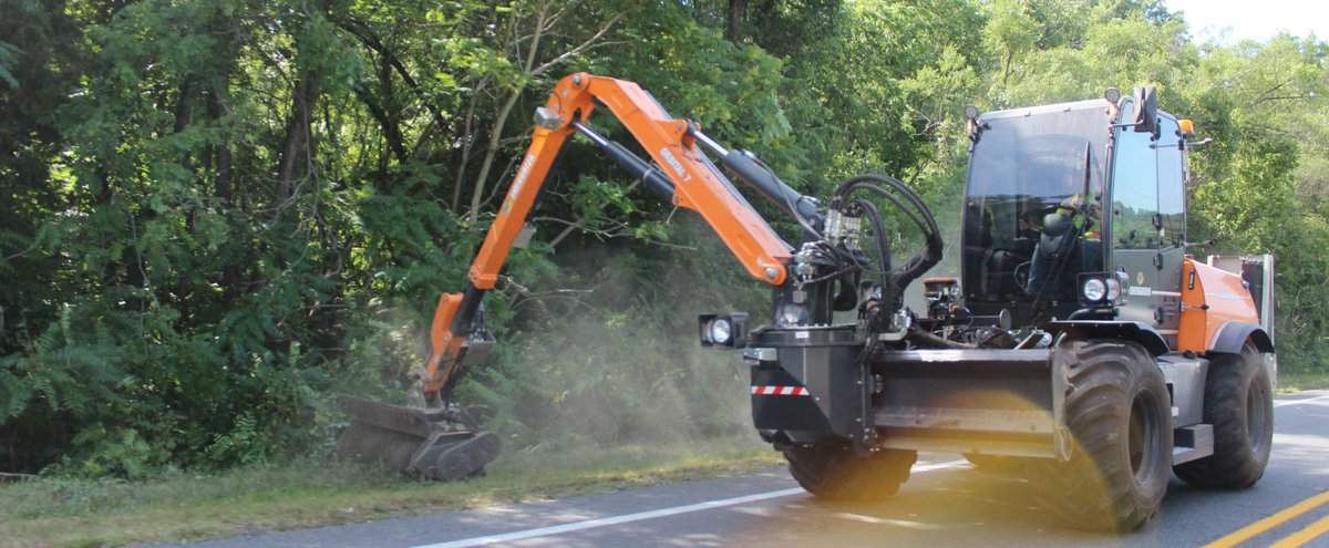 VaDOTStaunton's tweet image. Mid-summer is high season for road maintenance and construction.
Our Weekly Traffic Alert lists work zones throughout the Shenandoah Valley and Alleghany Highlands.
See if any affect you: vdot.virginia.gov/news-events/ne…