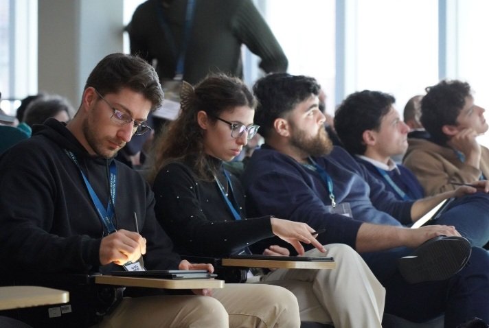 FYI, <a href="/Exactas_UBA/">Exactas UBA</a>, <a href="/UBAInvestiga/">UBA Investigación</a>