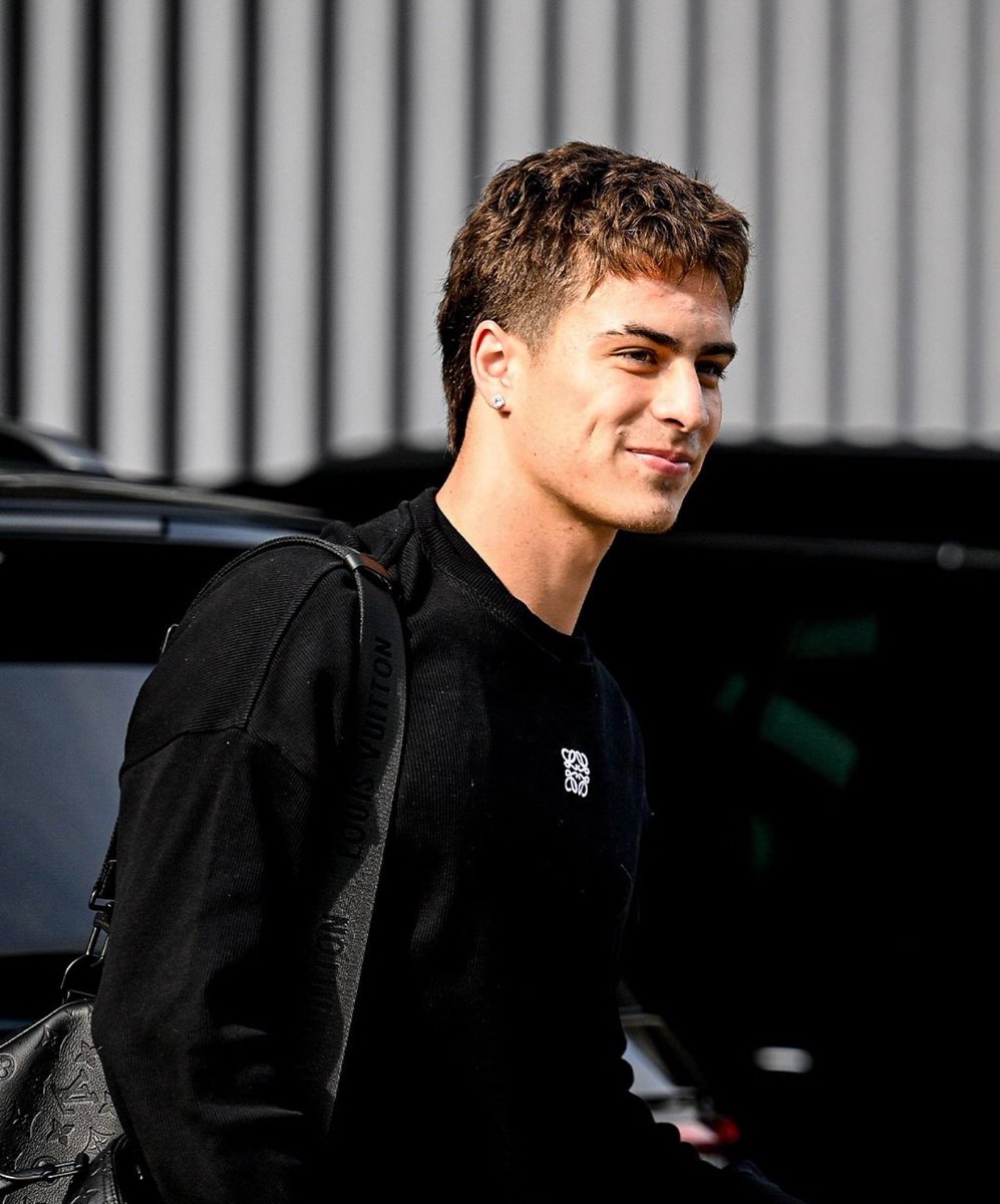 Ma quanto cazzo sta diventando bello