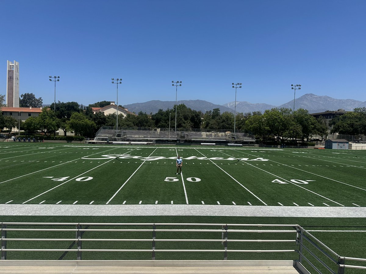 Had a great visit to Pomona this week and loved meeting with the coaches! 

Thanks for the quality time on campus!
<a href="/coachjwalsh/">John Walsh</a> <a href="/CoachVaish/">Vaishnav Siddapureddy</a> <a href="/tthongmee/">Thomas Thongmee</a> 
<a href="/HensFootball/">Pomona-Pitzer Football</a> 
#gosagehens