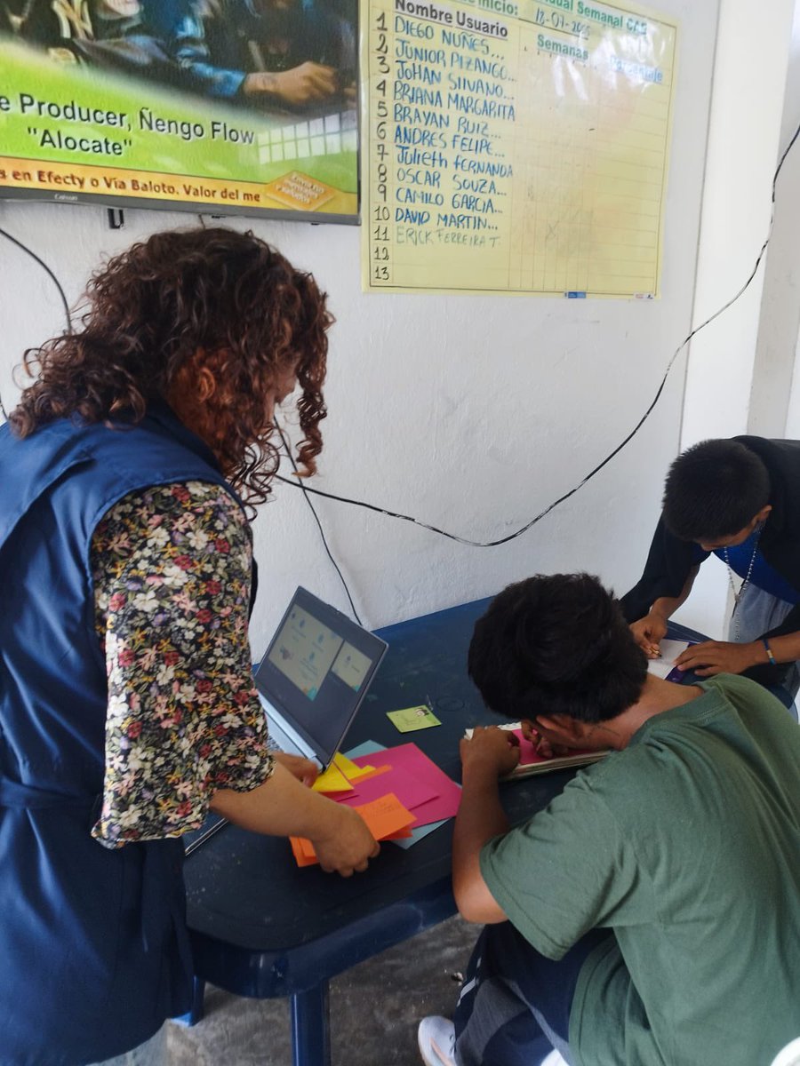 DefensoriaCol's tweet image. Adolescentes reflexionan sobre su papel en la sociedad
En Leticia, Amazonas, realizamos un taller en el Centro de Atención Especializada (CAE) con adolescentes en contextos de protección juvenil, enfocado en el Derecho a la Participación.
Durante el espacio se recogieron sus…