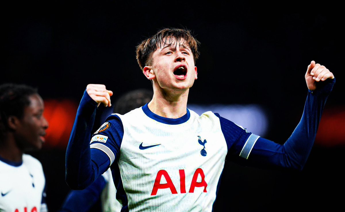 spurssglobal's tweet image. 🏴‼️ Multiple Championship clubs wish to sign Mikey Moore on loan & Scottish Giants are also strongly pushing to take him. They may have Champions League football to offer. @Lilywhite_Rose
UCL = Rangers/Celtic
