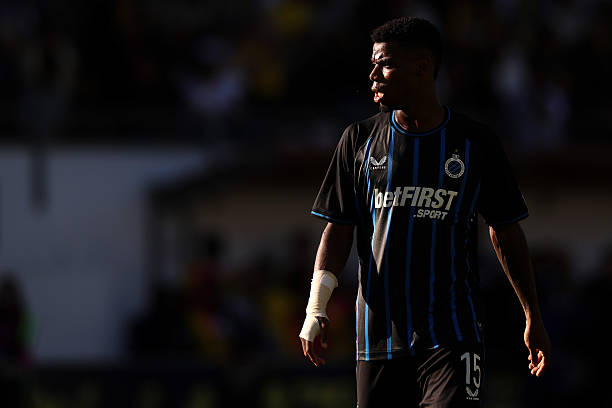 Brilafm889's tweet image. Fenerbahce's 'Disrespectful' for Raphael Onyedika Rejected - brila.net/fenerbahces-di…