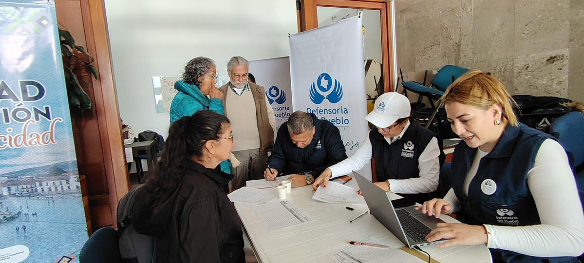 DefensoriaCol's tweet image. ¡Promovemos los derechos de cuidadores y cuidadoras en Boyacá!
Realizamos diversas actividades de promoción, divulgación y asistencia técnica a esta población. Entre ellas: ferias de emprendimiento, gestión de solicitudes ante Empresas e Instituciones Prestadoras de Salud y…
