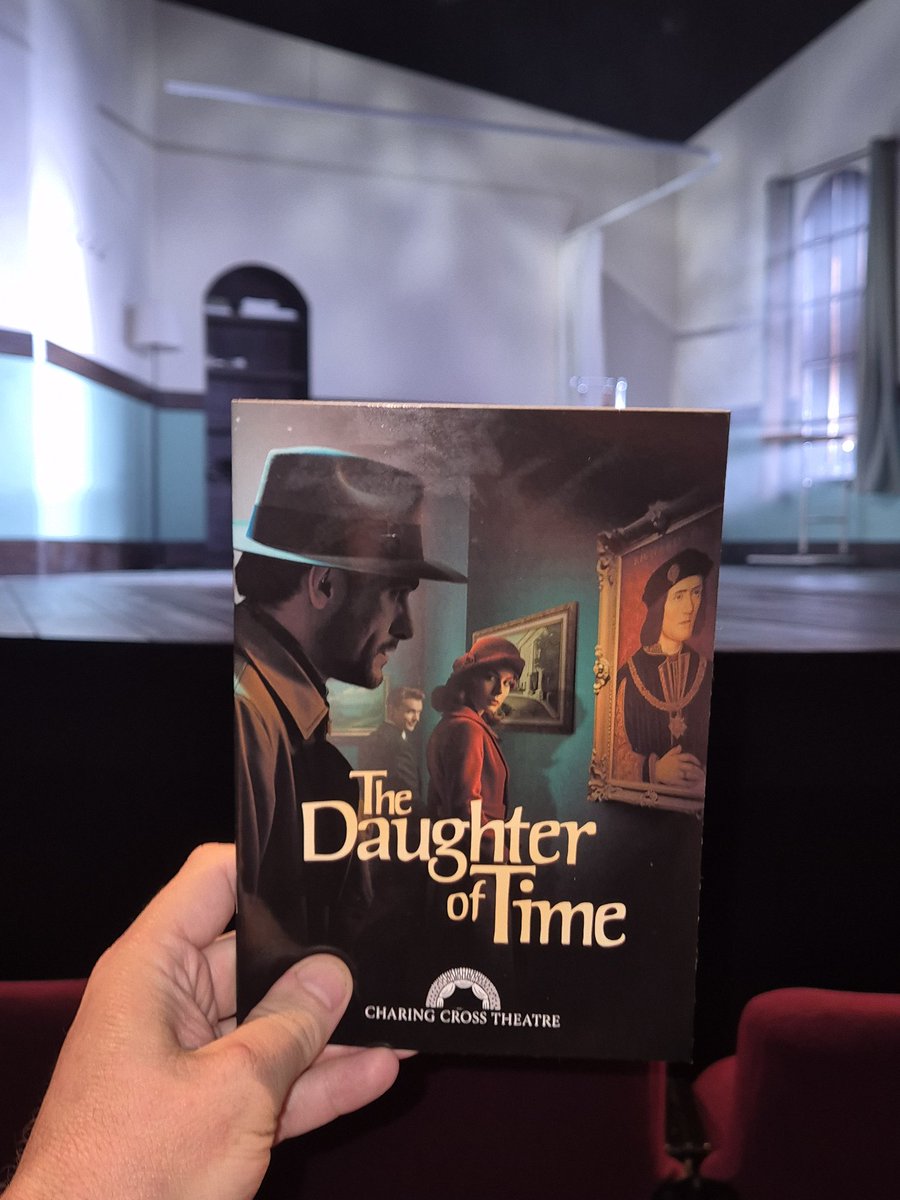 ATDazzles's tweet image. Tonight's viewing - my first visit at @CharingCrossThr in ages to catch @daughtertimeply.
Look out for my review this weekend.