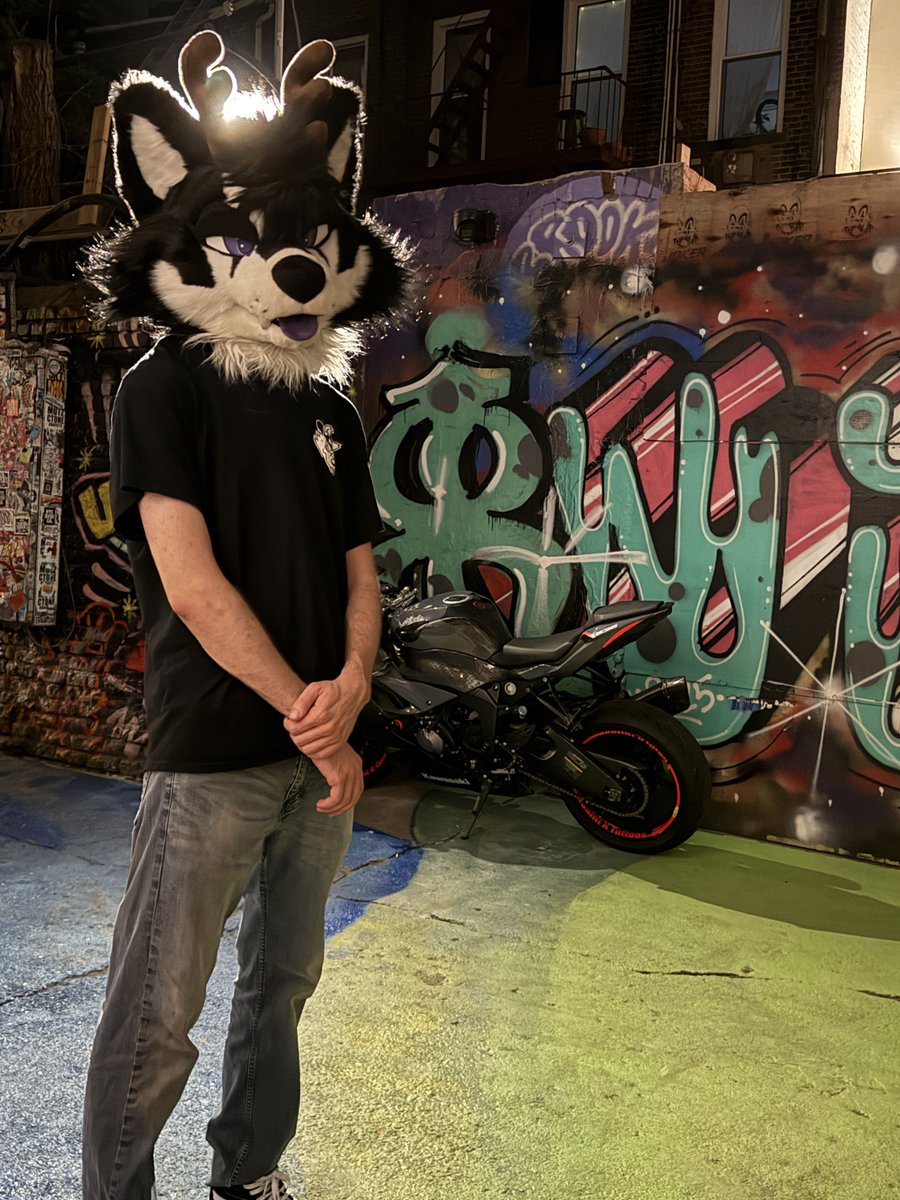 ʀᴀᴢɪʜᴇʟ (@raziihell) on Twitter photo quick, razi! hit the default pose 🧍♂️
📸: <a href="/Toast434/">Xiao Zi (小资的很好)🔜CUSTOMS 16:37:22</a>
#fursuitfriday quick, razi! hit the default pose 🧍♂️
📸: <a href="/Toast434/">Xiao Zi (小资的很好)🔜CUSTOMS 16:37:22</a>
#fursuitfriday